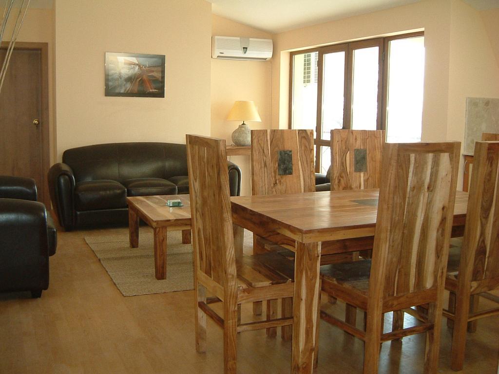 Balchik English House Δωμάτιο φωτογραφία